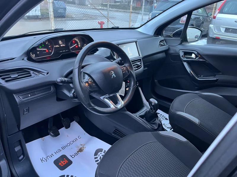 Peugeot 208 Face* Navi* Климатроник* 1.6BlueHDI* evro6, снимка 9 - Автомобили и джипове - 53237670