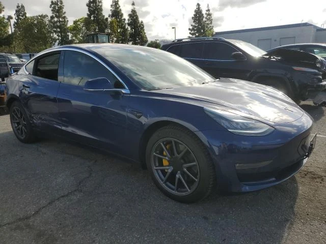 Tesla Model 3 Yes Rear-wheel drive - изображение 7