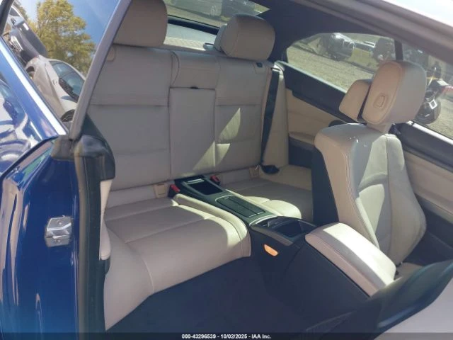 BMW 335 Keyless* Подгреви* CIC*  , снимка 11 - Автомобили и джипове - 52811871