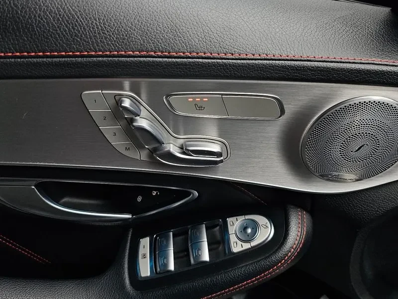 Mercedes-Benz C 43 AMG 4MATIC, снимка 16 - Автомобили и джипове - 55278390