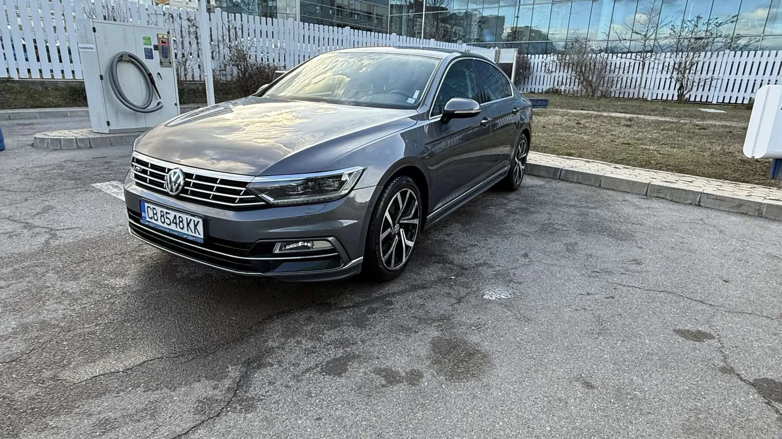 VW Passat R LINE 1.8 TSI, снимка 1
