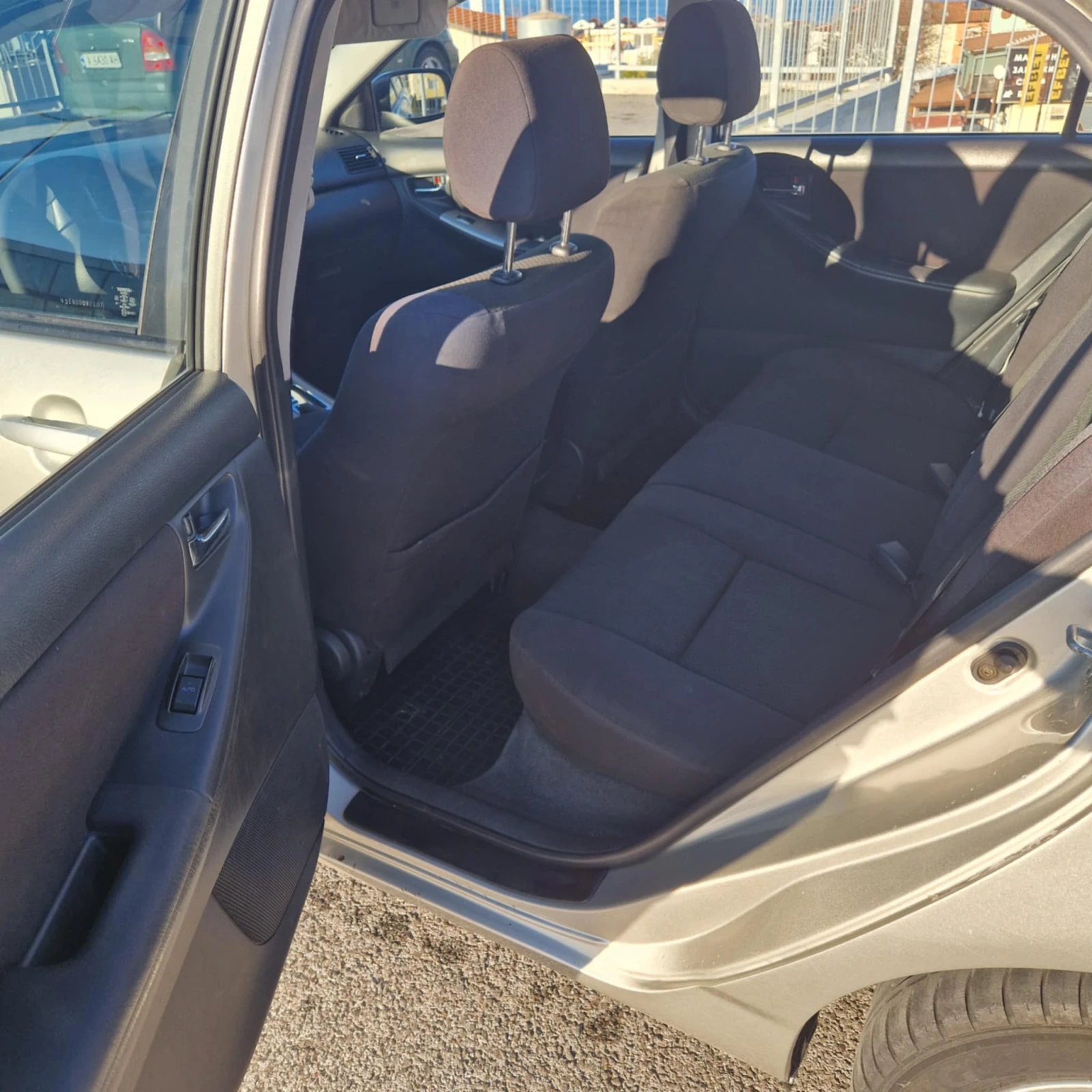 Toyota Corolla | Mobile.bg   11