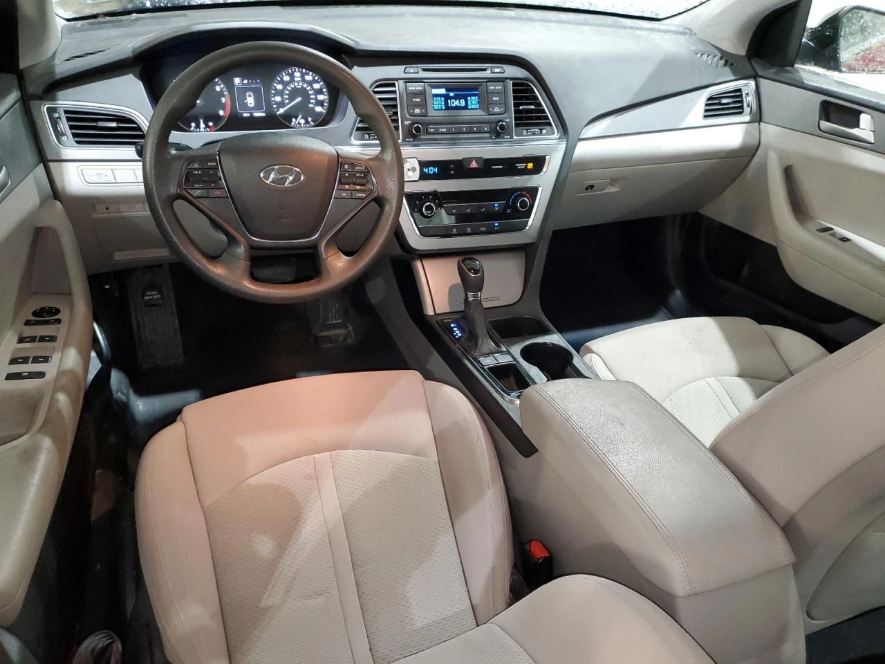 Hyundai Sonata SE - изображение 9