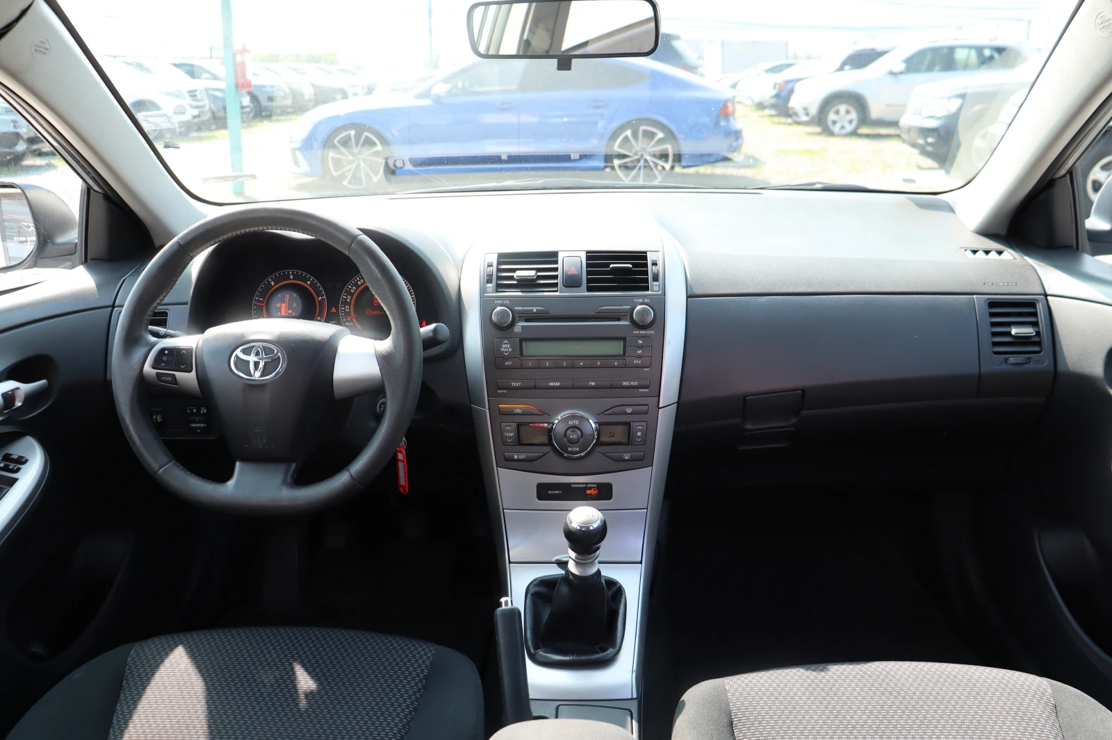 Toyota Corolla 1.4/D-4D | Mobile.bg   13