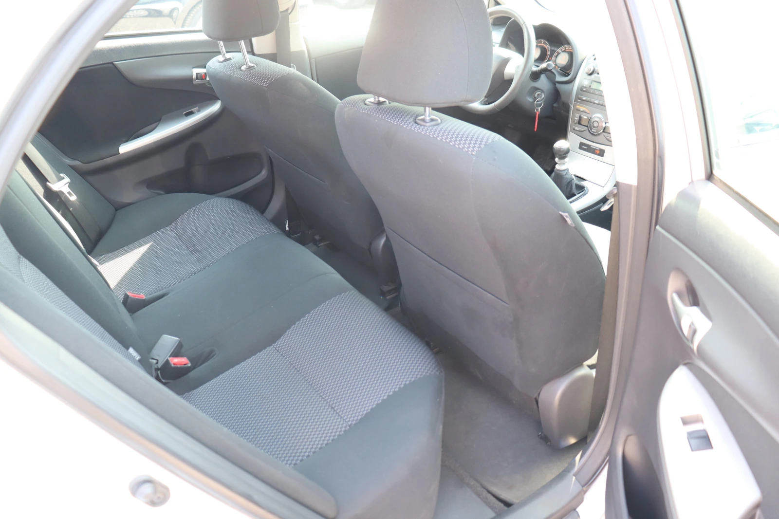 Toyota Corolla 1.4/D-4D | Mobile.bg   11