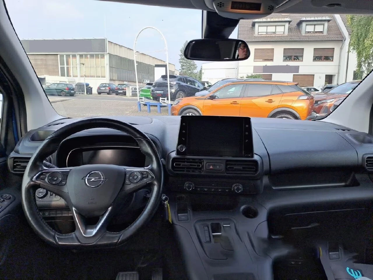 Opel Combo ELEGANCE/136HP/CAM/NAVI/ACC/LED/154g - изображение 10