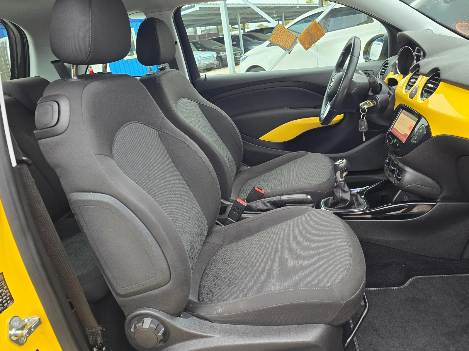 Opel Adam 1.2 КЛИМАТИК РЕАЛНИ КИЛОМЕТРИ - изображение 10