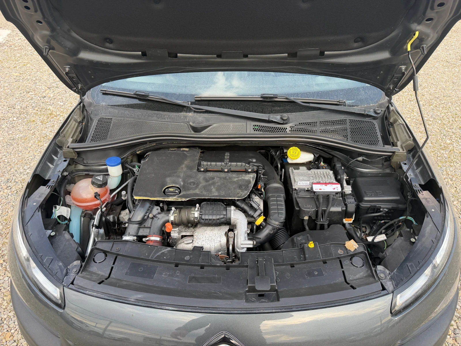 Citroen C4 Cactus 1.6d/100hp/NAVI/EVRO6/, снимка 13 - Автомобили и джипове - 53760023