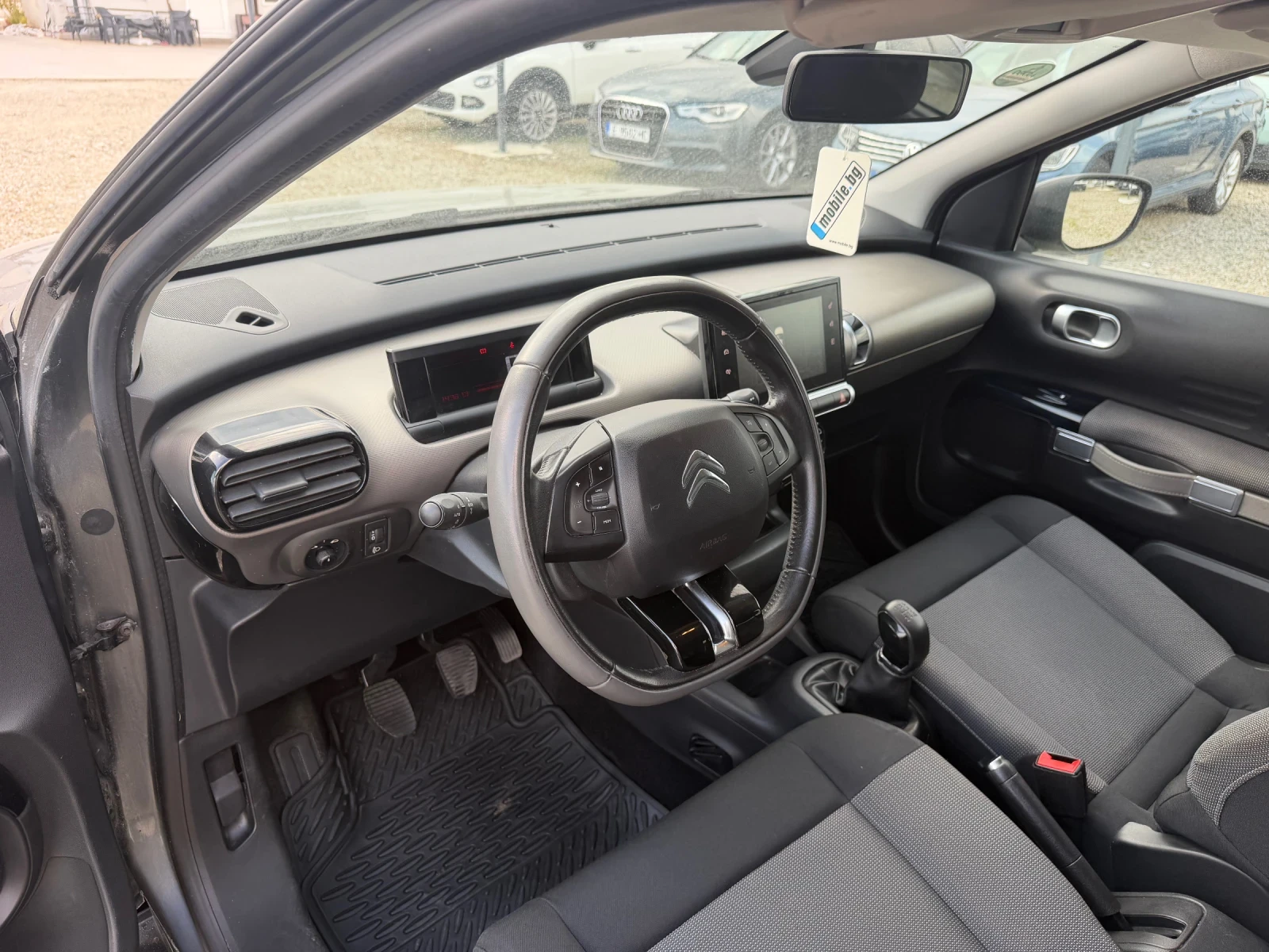 Citroen C4 Cactus 1.6d/100hp/NAVI/EVRO6/, снимка 9 - Автомобили и джипове - 53760023