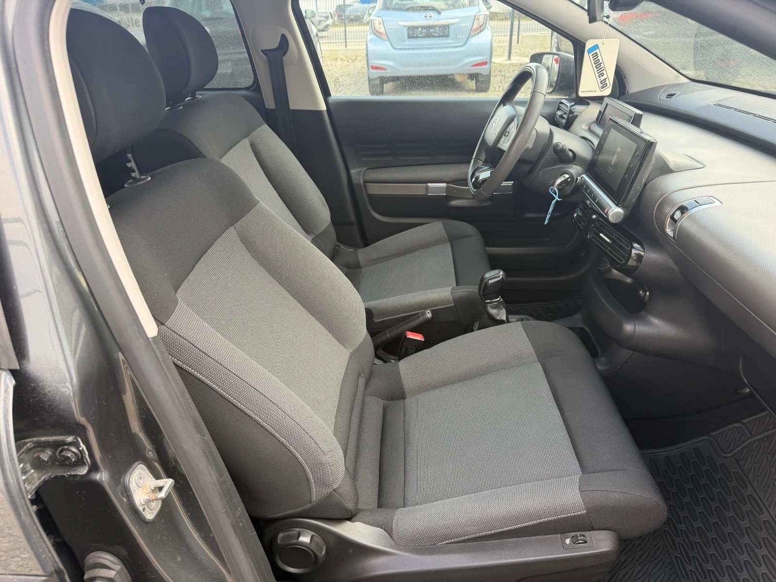 Citroen C4 Cactus 1.6d/100hp/NAVI/EVRO6/, снимка 11 - Автомобили и джипове - 53760023