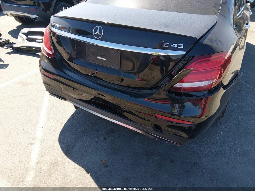 Mercedes-Benz E 43 AMG * Е43 AMG* 4Matic* , снимка 6 - Автомобили и джипове - 54144025