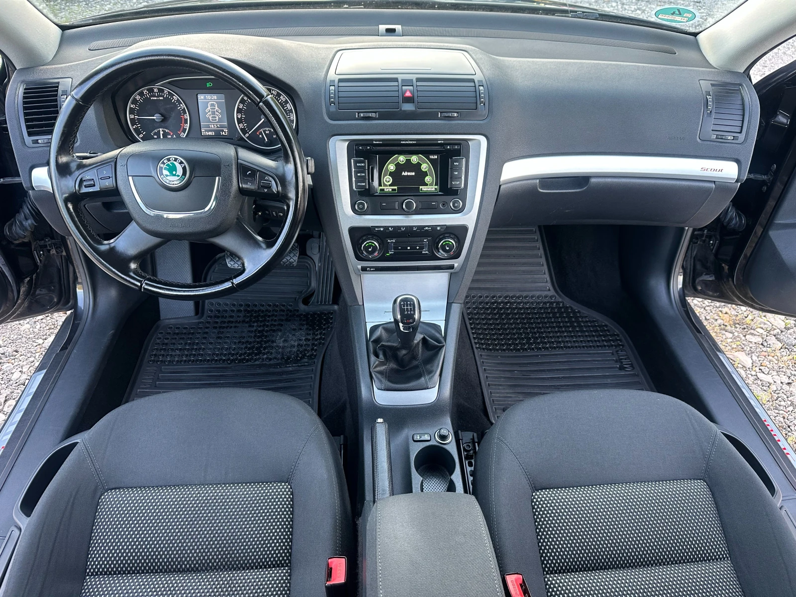 Skoda Octavia 2.0TDI 140kc SCOUT | Mobile.bg � ����������� 10