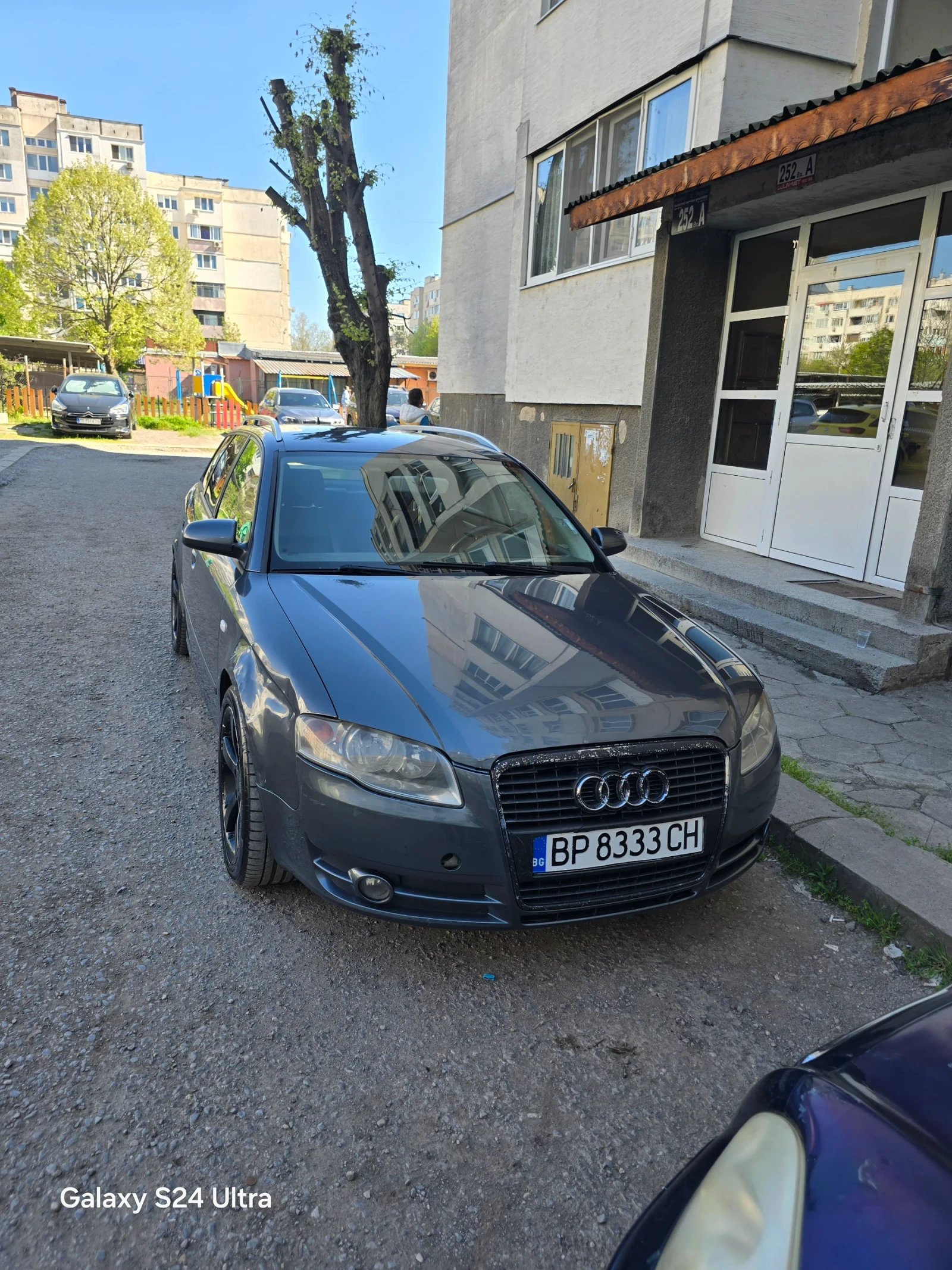 Audi A4, снимка 7 - Автомобили и джипове - 54321752