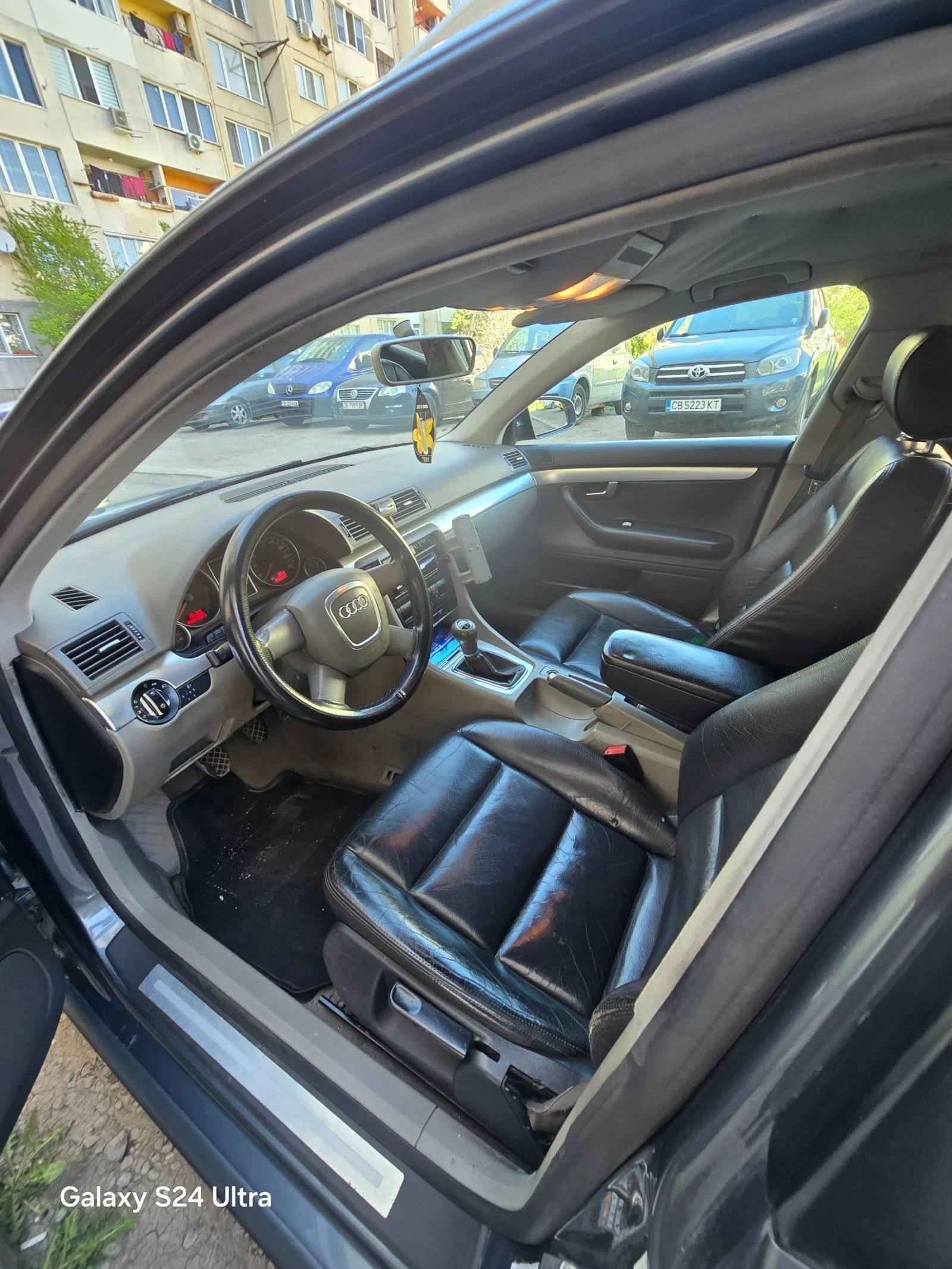 Audi A4, снимка 3 - Автомобили и джипове - 54321752