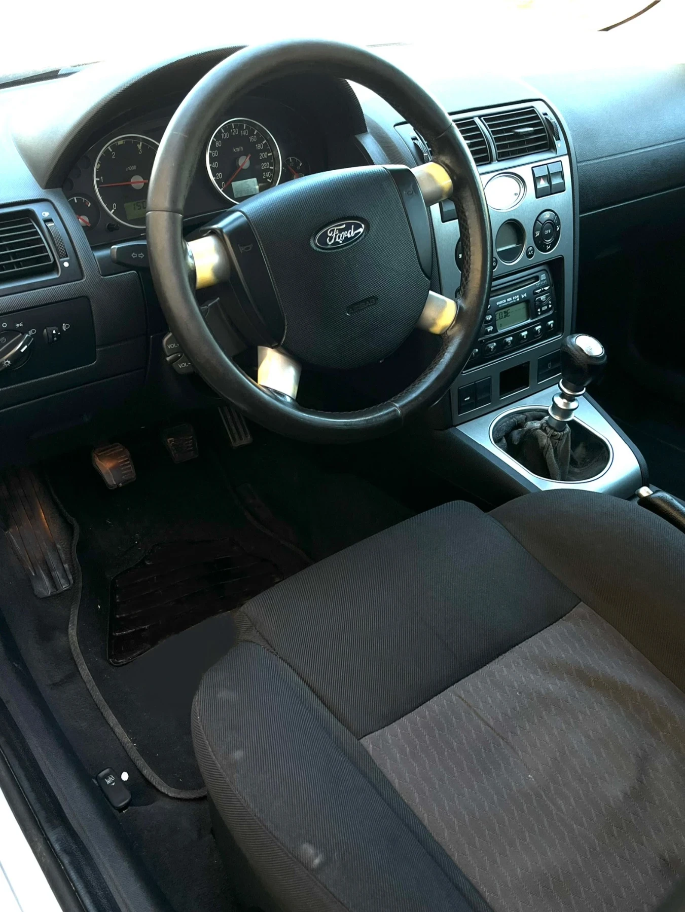 Ford Mondeo, снимка 6 - Автомобили и джипове - 54630849
