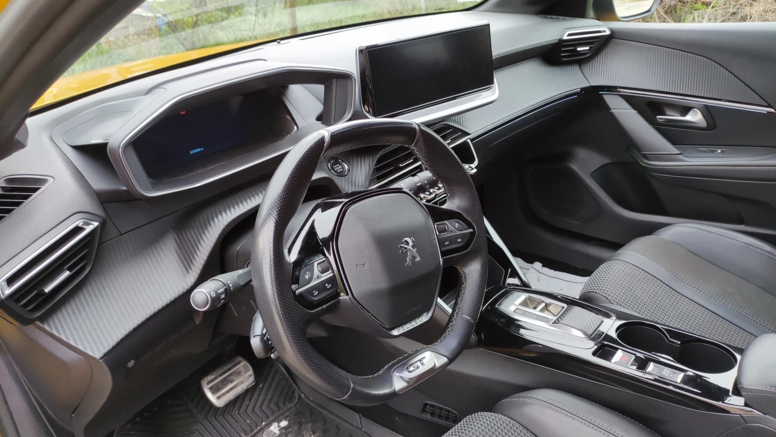 Peugeot 208 GT - 50kwh / Термопомпа , снимка 6 - Автомобили и джипове - 54887723