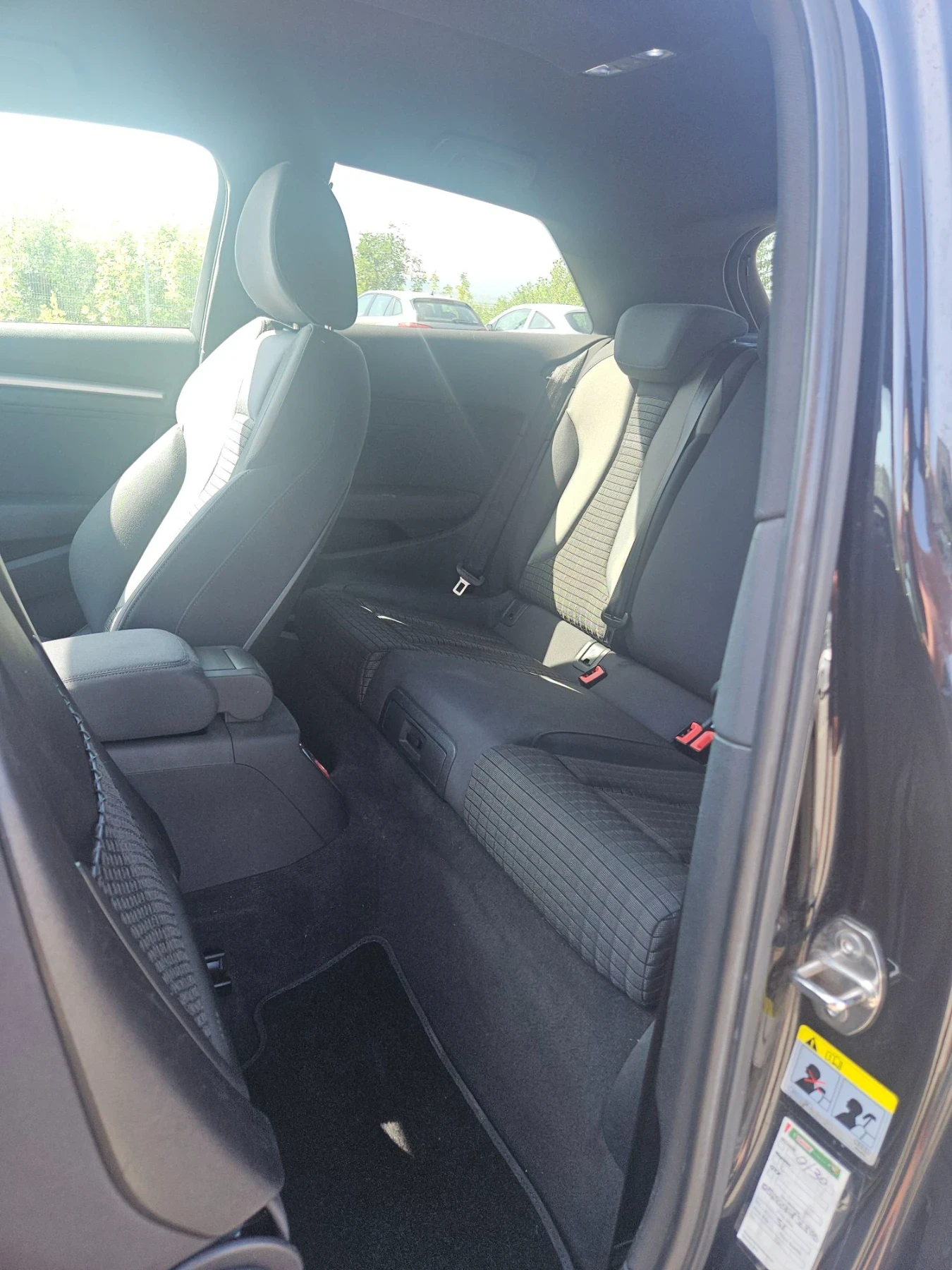Audi A3 1, 6 D, 105hp, снимка 13 - Автомобили и джипове - 55993200