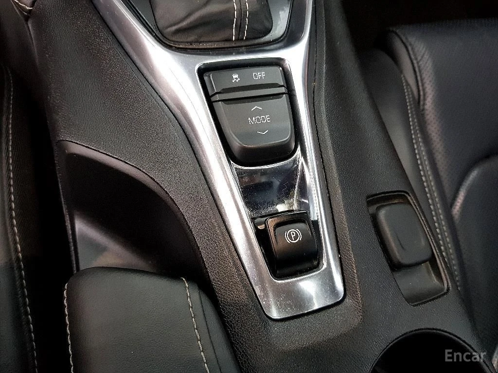 Chevrolet Camaro 6.2* V8* ПОДГРЕВ* ОБДУХВАНЕ* МАСАЖ* КЕЙЛЕС* КАМЕРА, снимка 10 - Автомобили и джипове - 55892001