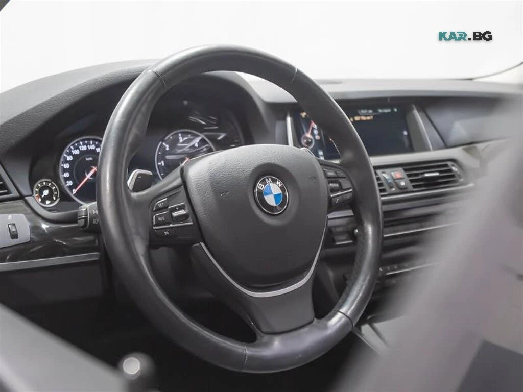 BMW 535 xDrive * M Pack * АвтоКредит * (ЦЕНА ДО БГ), снимка 8 - Автомобили и джипове - 55947854
