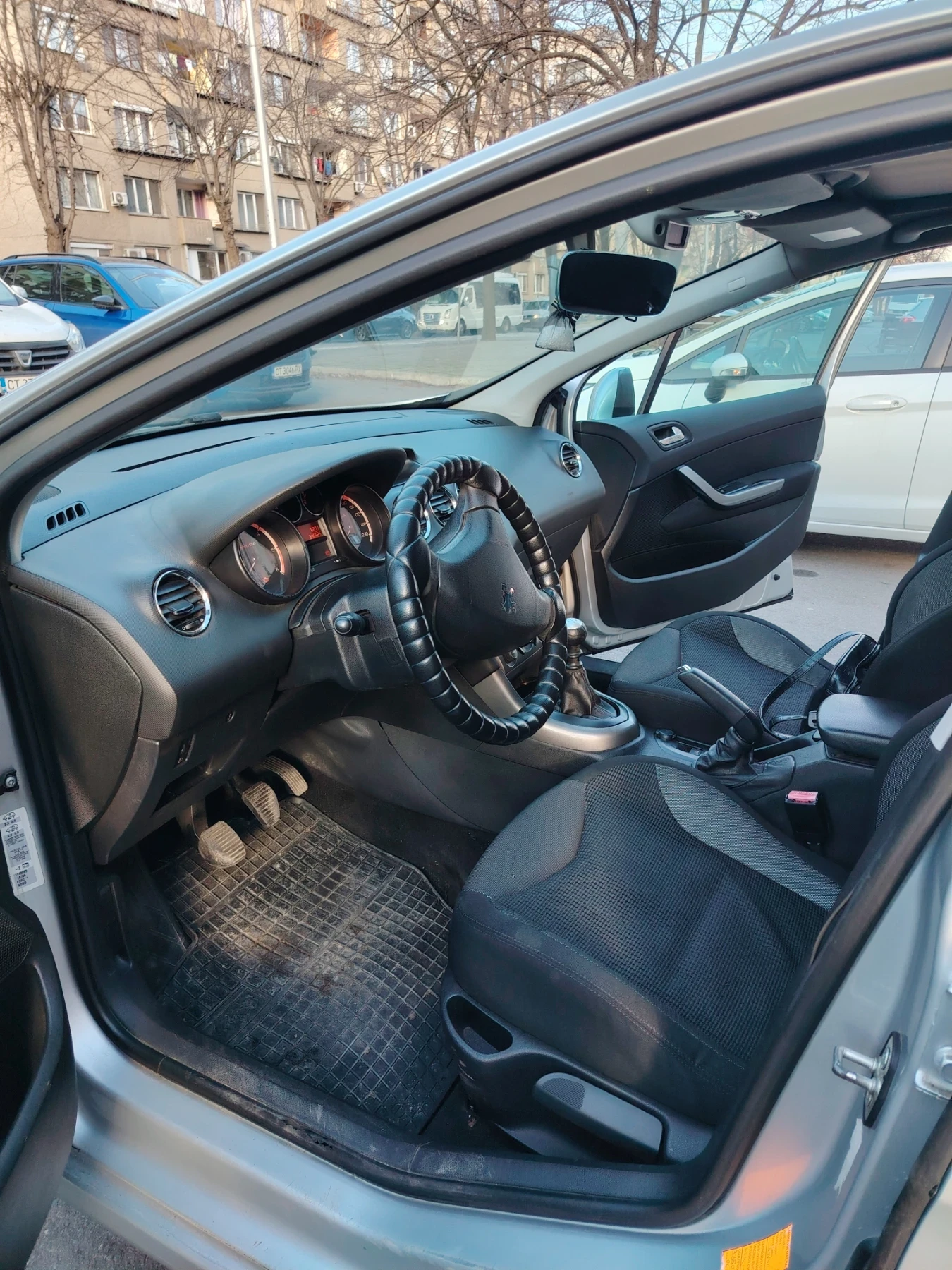 Peugeot 308, снимка 12 - Автомобили и джипове - 56194093
