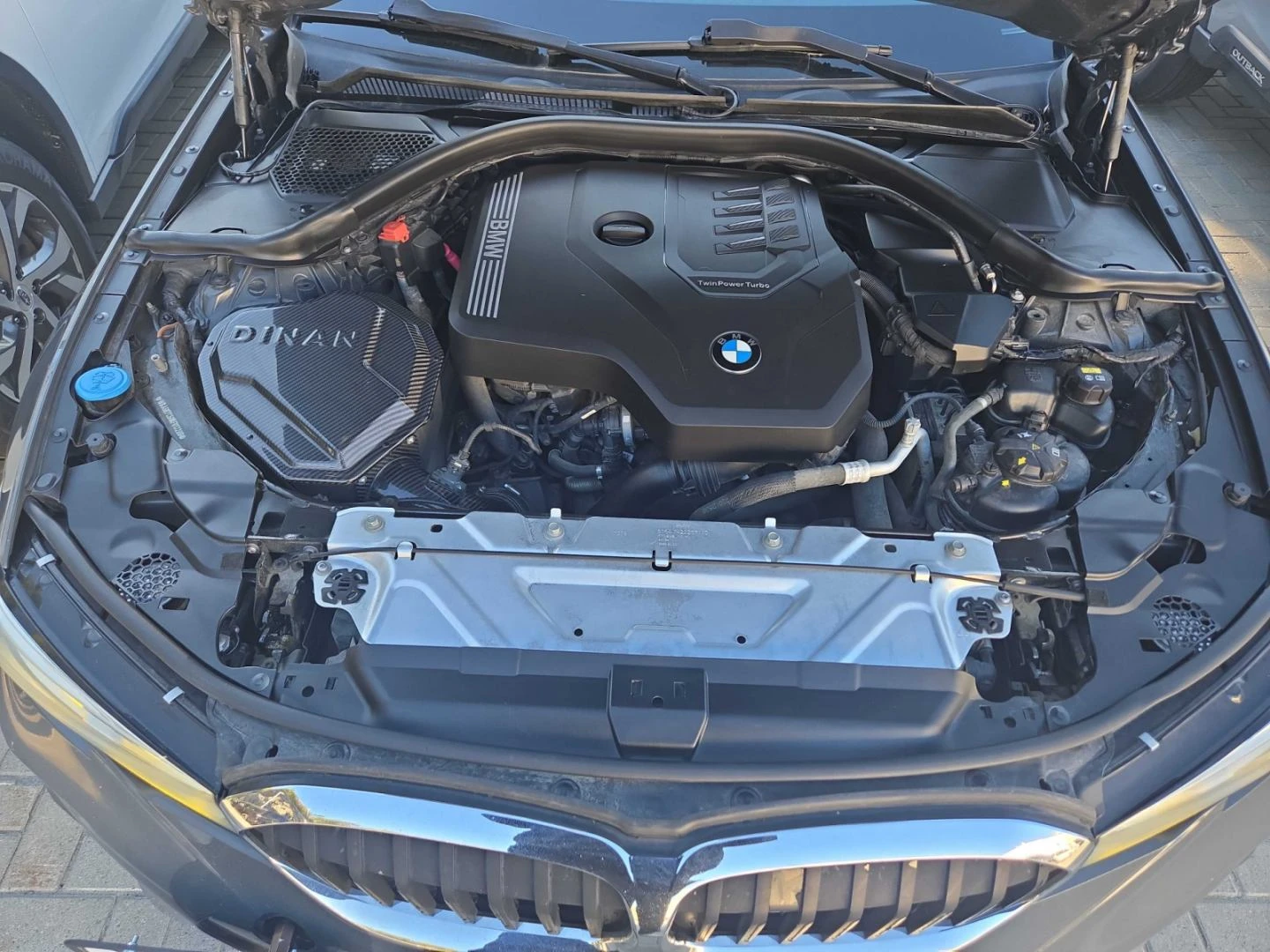 BMW 330 M-pack* Keyless* AEM exhaust, снимка 9 - Автомобили и джипове - 56262450