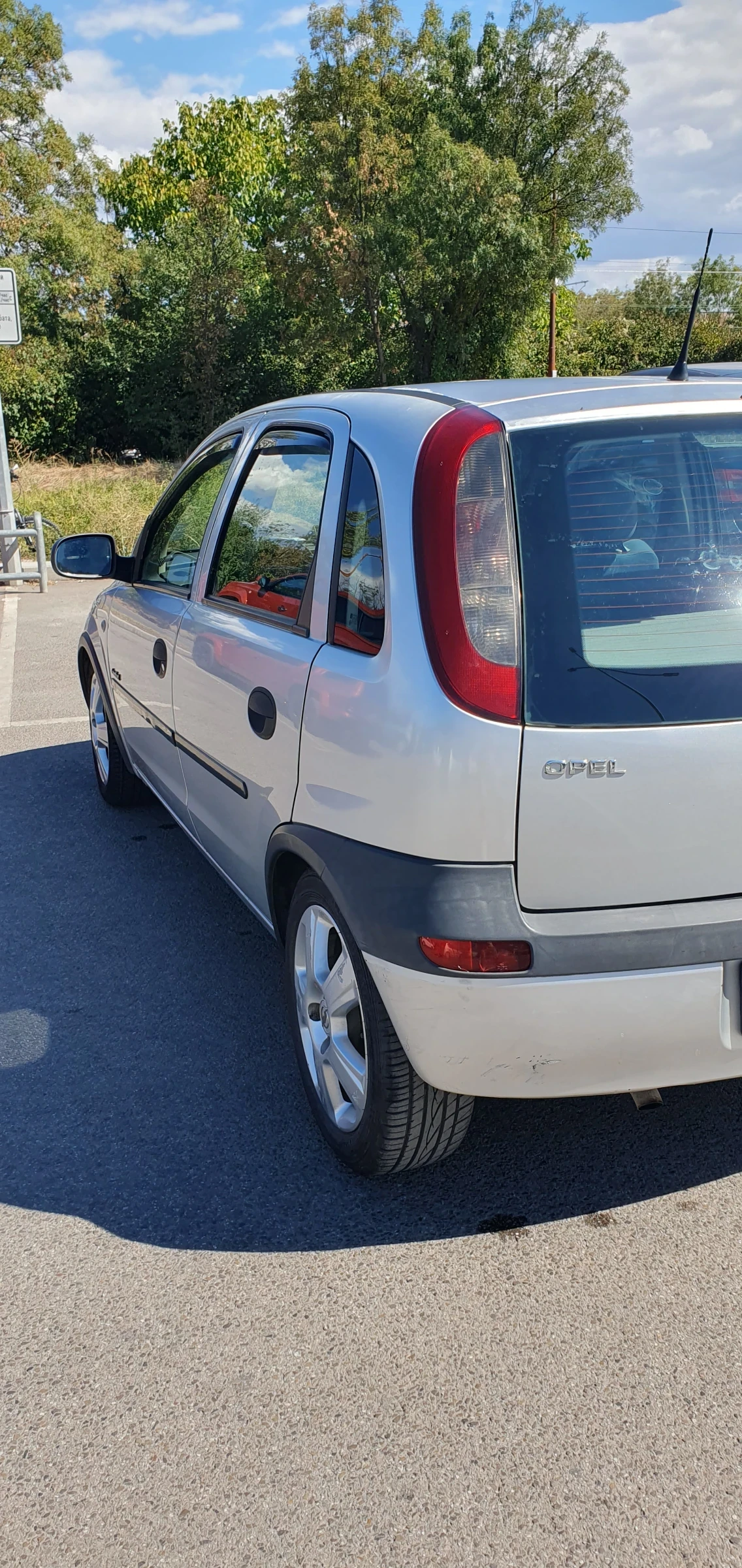 Opel Corsa 1.2 бензин, снимка 4 - Автомобили и джипове - 56362622