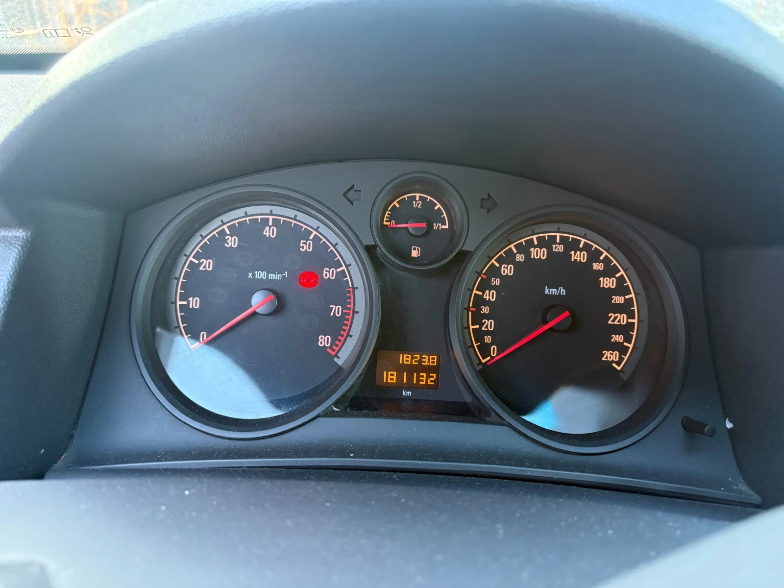 Opel Astra, снимка 3 - Автомобили и джипове - 56645889