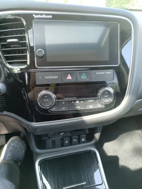 Mitsubishi Outlander Plug-in Hibrid, снимка 14