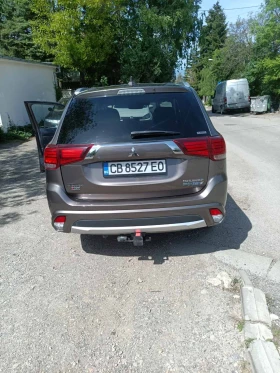 Mitsubishi Outlander Plug-in Hibrid, снимка 3