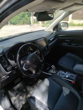 Mitsubishi Outlander Plug-in Hibrid, снимка 5
