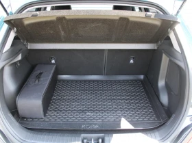 Hyundai Kona Premium 64 kWh //Soh98% Термопомпа, снимка 14