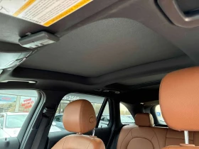 Mercedes-Benz GLC 300 ПОДГРЕВИ * ПАНО * KEYLESS * CARFAX, снимка 16