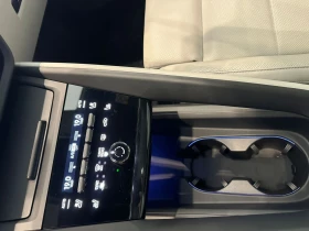 Porsche Macan -e Turbo 95 kWh - AWD, снимка 9