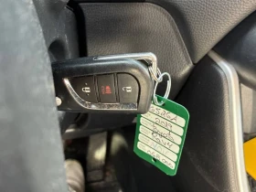 Toyota Rav4 * AWD LE * CARFAX * ОПЦИЯ ЗА ФИНАНСИРАНЕ, снимка 15