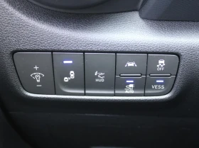 Hyundai Kona Premium 64 kWh //Soh98% - 37800 лв. - 44327507 5