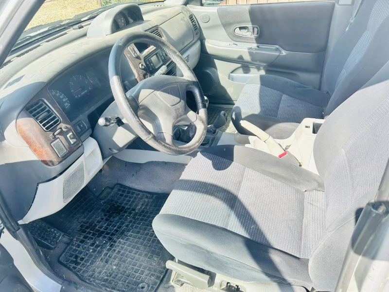 Mitsubishi Pajero sport 2.5TDI, снимка 10 - Автомобили и джипове - 47461009