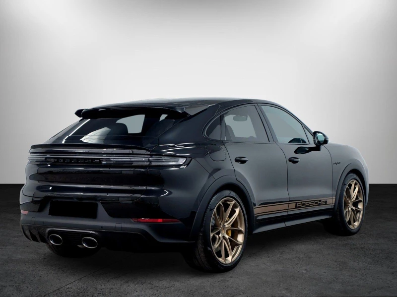 Porsche Cayenne TURBO E-HYBRID/GT PAKET/CERAMIC/CARBON/SPORT DESIG, снимка 6 - Автомобили и джипове - 49008752