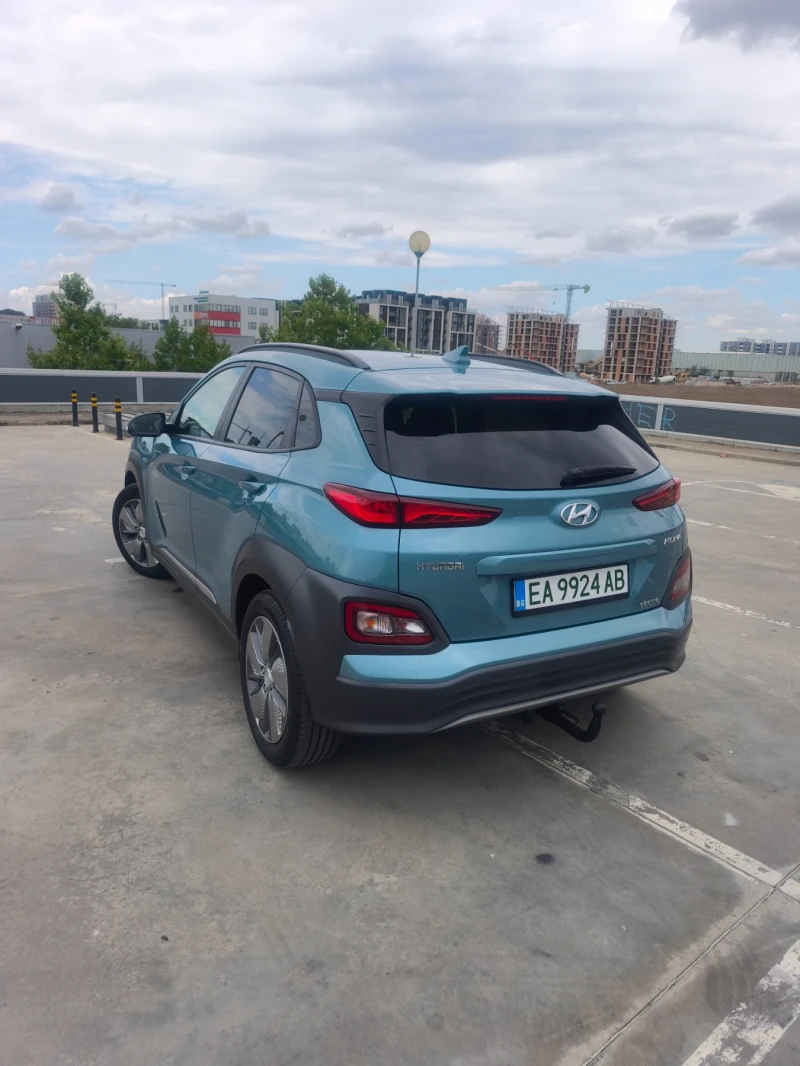 Hyundai Kona Premium 64 kWh //Soh98%, снимка 3 - Автомобили и джипове - 52646119