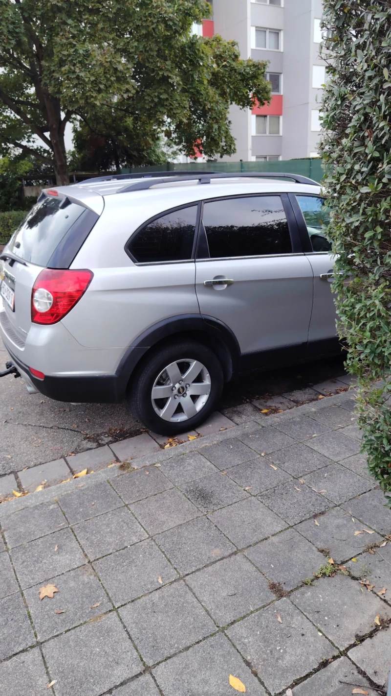 Chevrolet Captiva, снимка 2 - Автомобили и джипове - 52408121