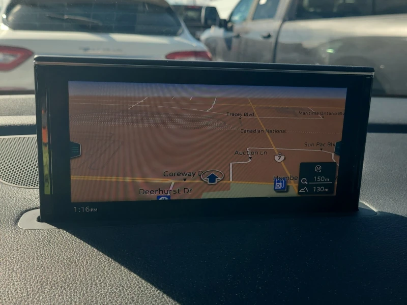 Audi Q7 Technik* S-line* Подгрев* Обдух* Пано* Камера, снимка 9 - Автомобили и джипове - 52317641