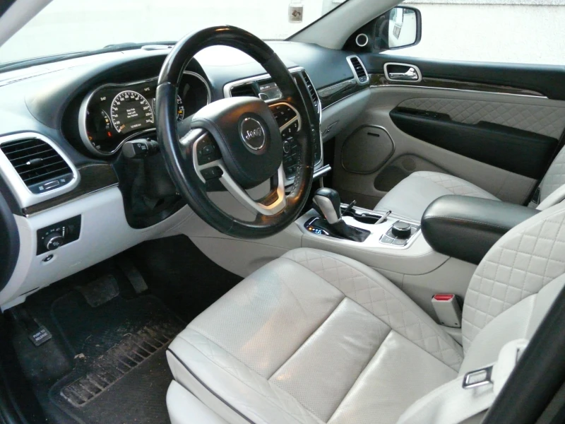 Jeep Grand cherokee, снимка 6 - Автомобили и джипове - 52540893