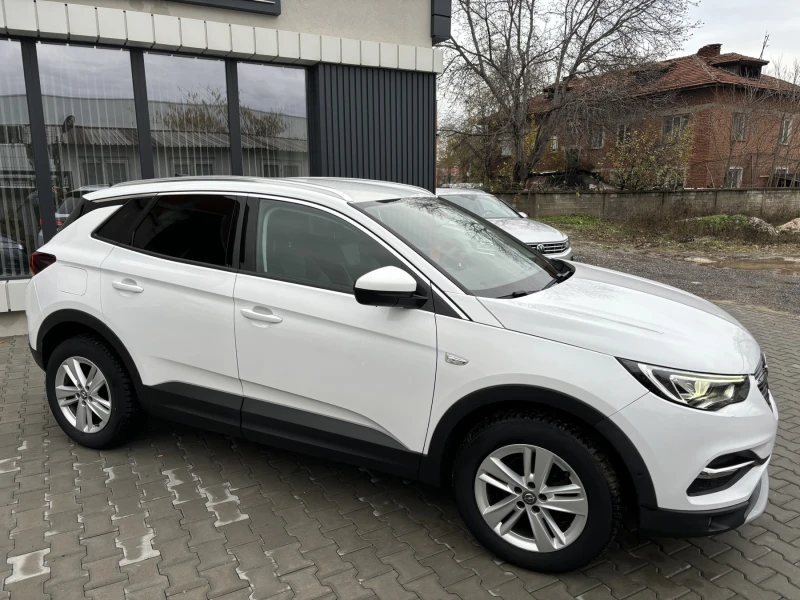 Opel Grandland X 1.5 ECOT DIESEL 130CV INNOVATION, снимка 8 - Автомобили и джипове - 52685226