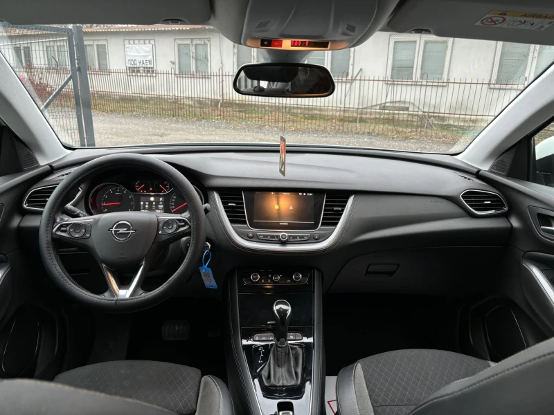 Opel Grandland X 1.5 ECOT DIESEL 130CV INNOVATION, снимка 11 - Автомобили и джипове - 52685226