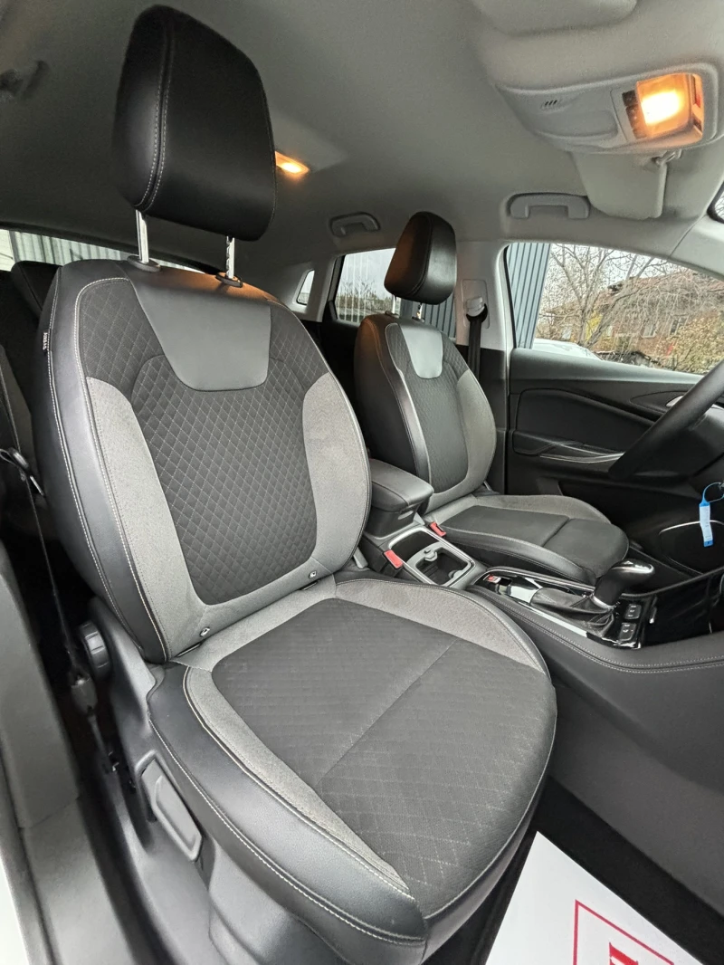 Opel Grandland X 1.5 ECOT DIESEL 130CV INNOVATION, снимка 15 - Автомобили и джипове - 52685226