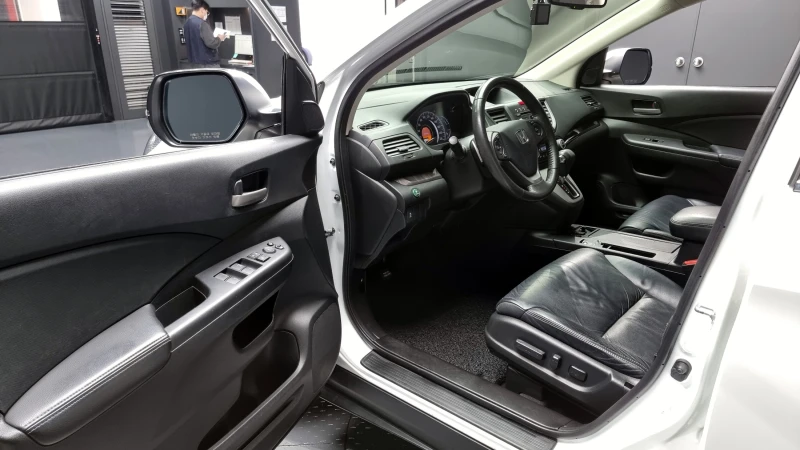 Honda Cr-v 4WD EX.L autogeorge.com, снимка 9 - Автомобили и джипове - 53096475