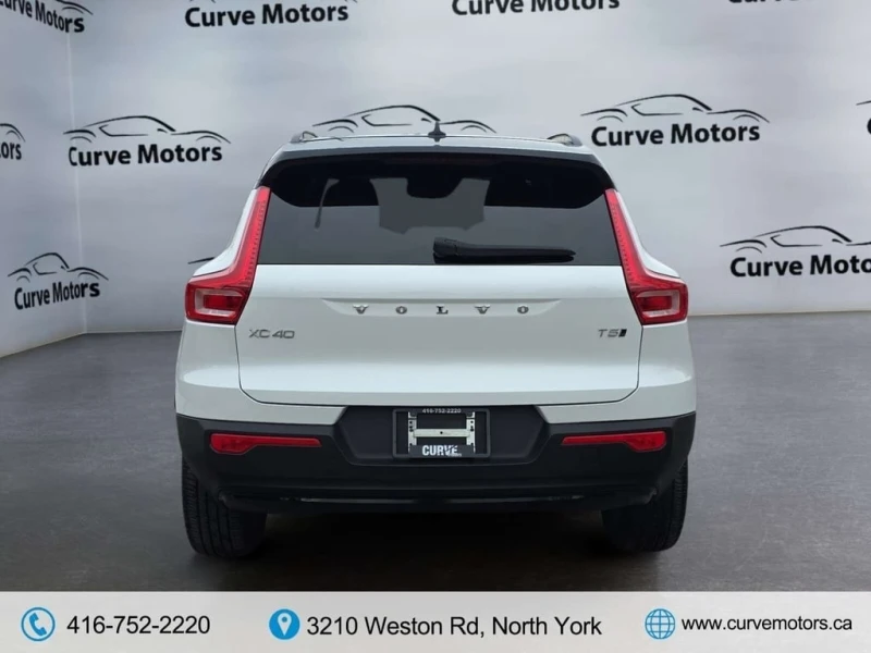 Volvo XC40 * R Design * CARFAX * ЦЕНА ДО БГ, снимка 4 - Автомобили и джипове - 53100846