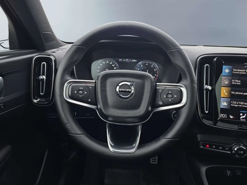 Volvo XC40 * R Design * CARFAX * ЦЕНА ДО БГ, снимка 8 - Автомобили и джипове - 53100846
