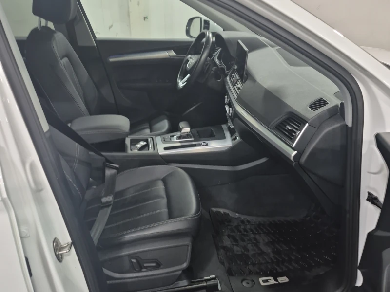 Audi Q5 * PROGRESSIV * CARFAX * ЦЕНА ДО БЪЛГАРИЯ, снимка 9 - Автомобили и джипове - 53121431