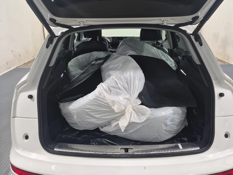 Audi Q5 * PROGRESSIV * CARFAX * ЦЕНА ДО БЪЛГАРИЯ, снимка 16 - Автомобили и джипове - 53121431