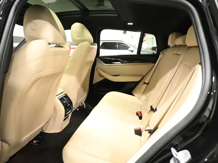 BMW X4 * xDrive30i Panoramic Roof Navigation Carplay * CA, снимка 14 - Автомобили и джипове - 54934596